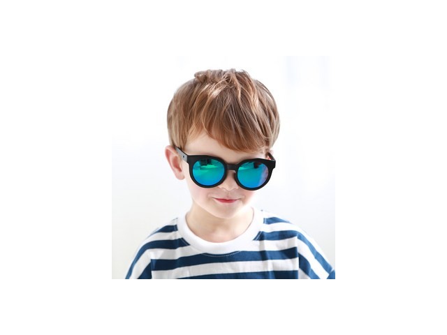 6세선글라스 특별한 순간을 위한 아이템